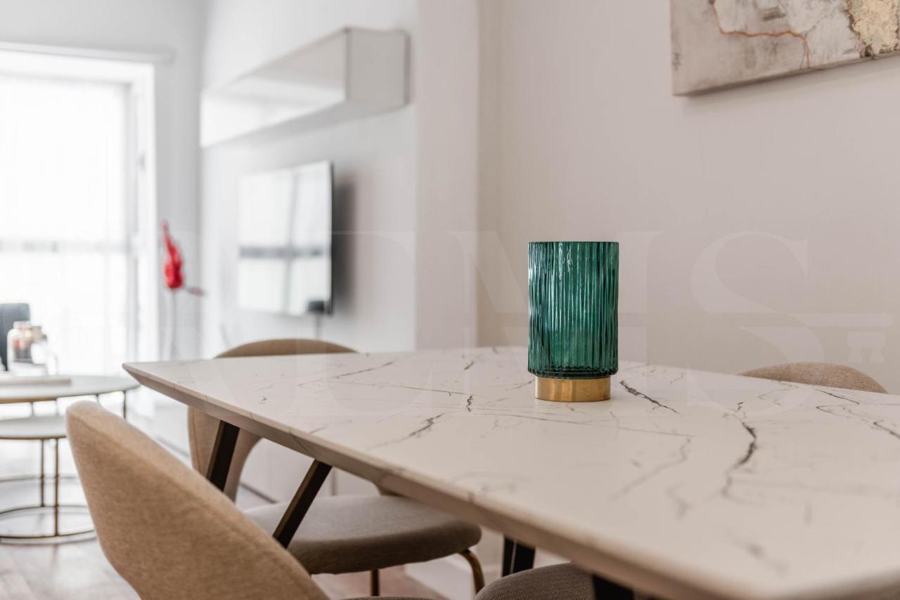 Apartament Designed Minimalist - Center By Rems
