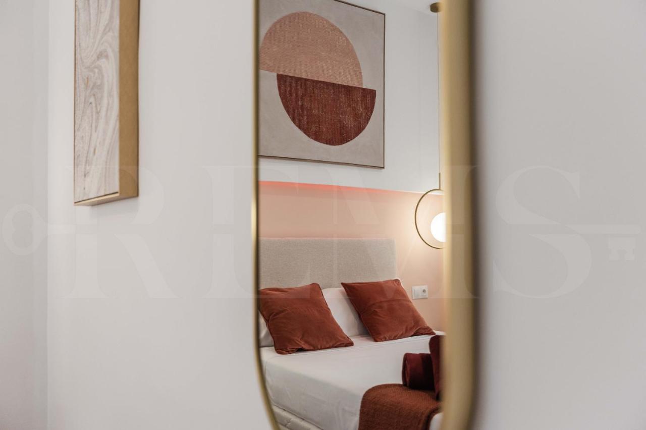 Apartament Designed Minimalist - Center By Rems *
